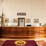 Ξενοδοχείο Imperatori 4*