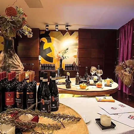 Imperatori Hotel 4*