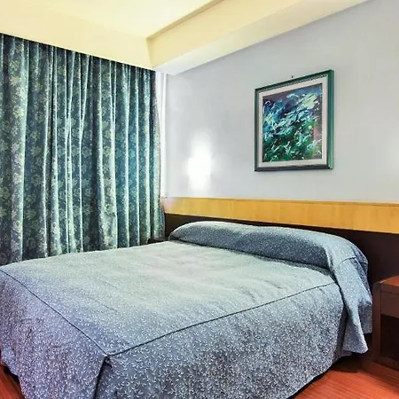 فندق Imperatori 4*